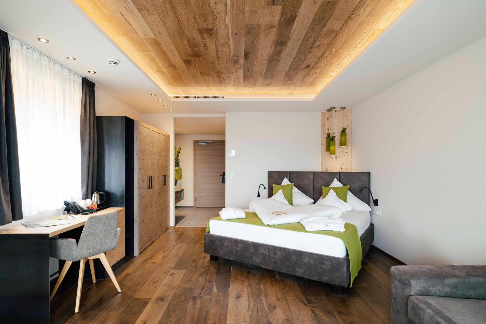 Hotel Pfeiss Lana Extérieur photo