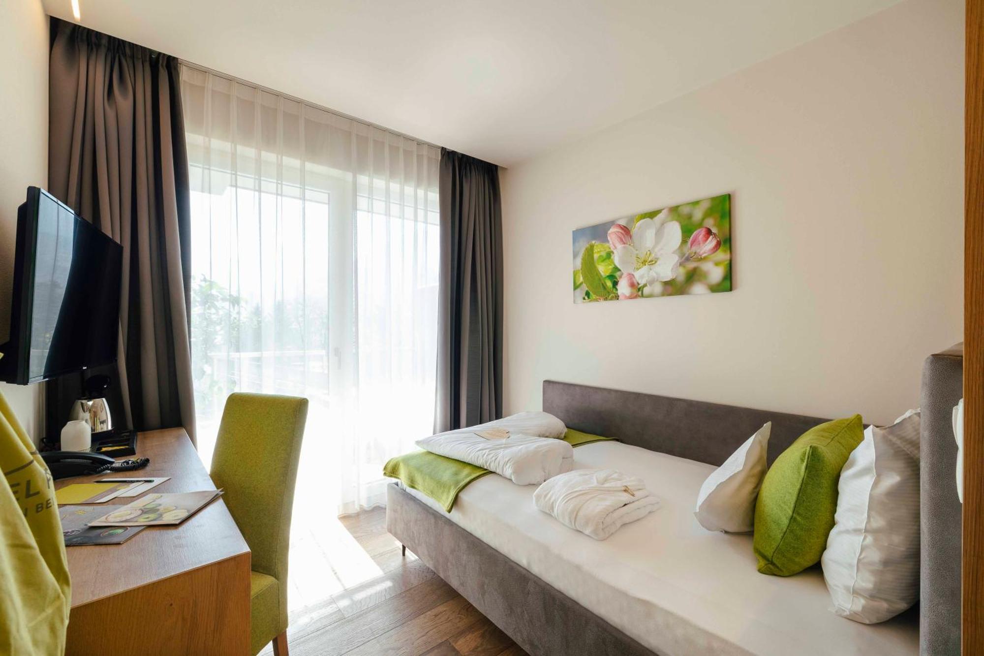 Hotel Pfeiss Lana Extérieur photo