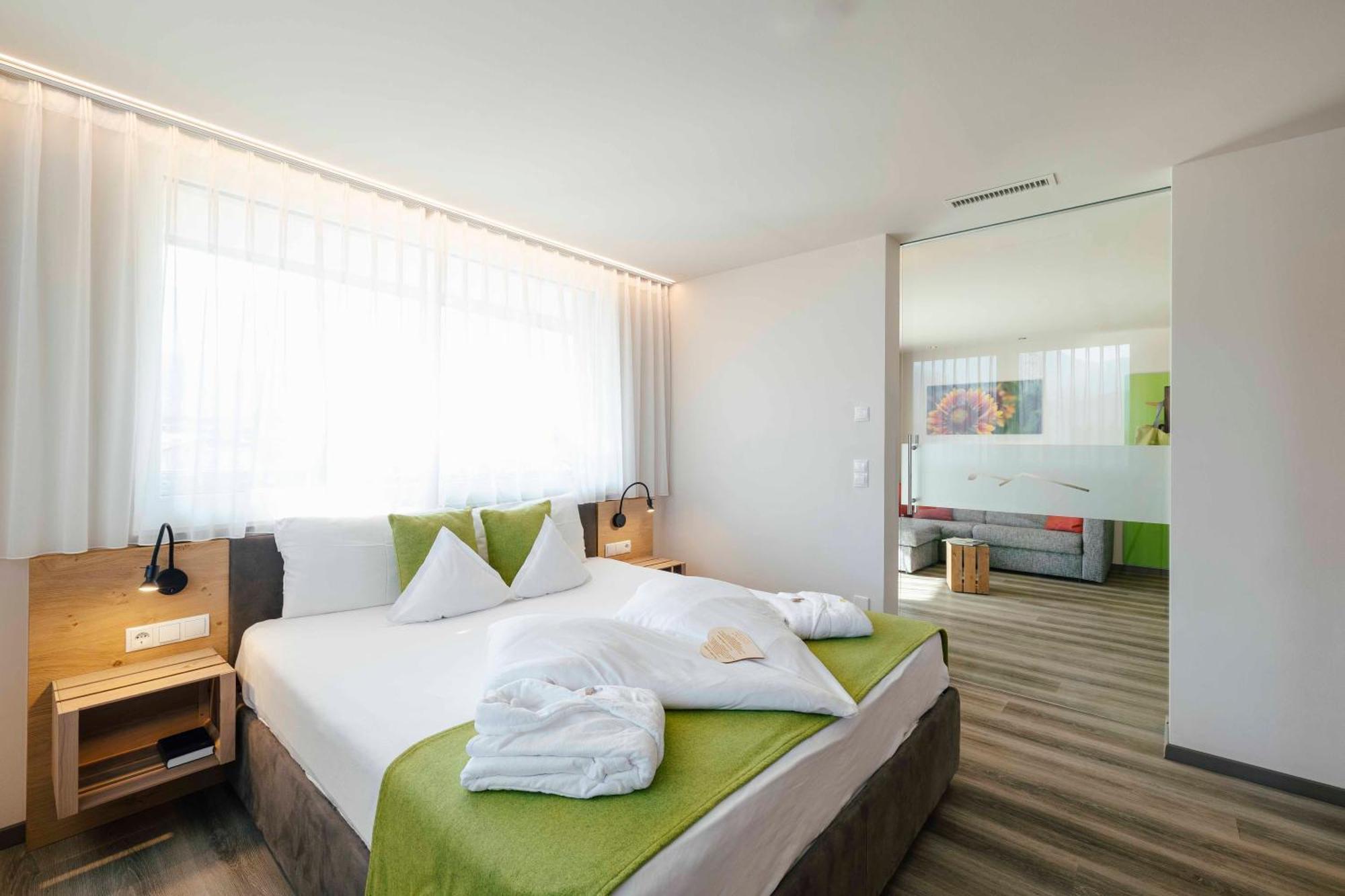 Hotel Pfeiss Lana Extérieur photo